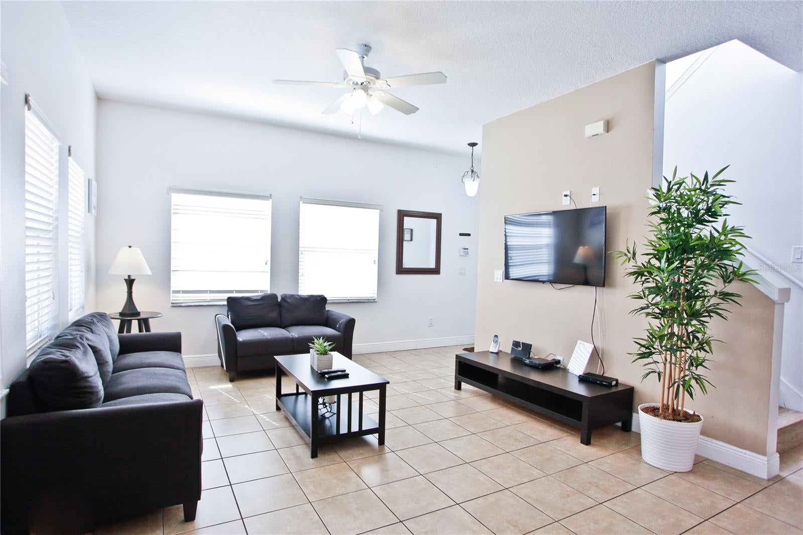 4577 Alberto Cir, Kissimmee, FL 34746 photo