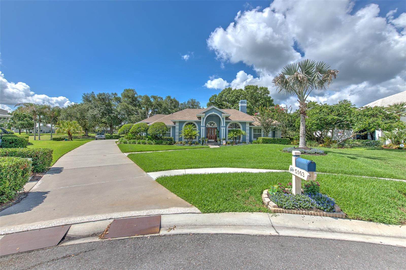 5103 Broken Sound Ln, Valrico, FL 33596 photo
