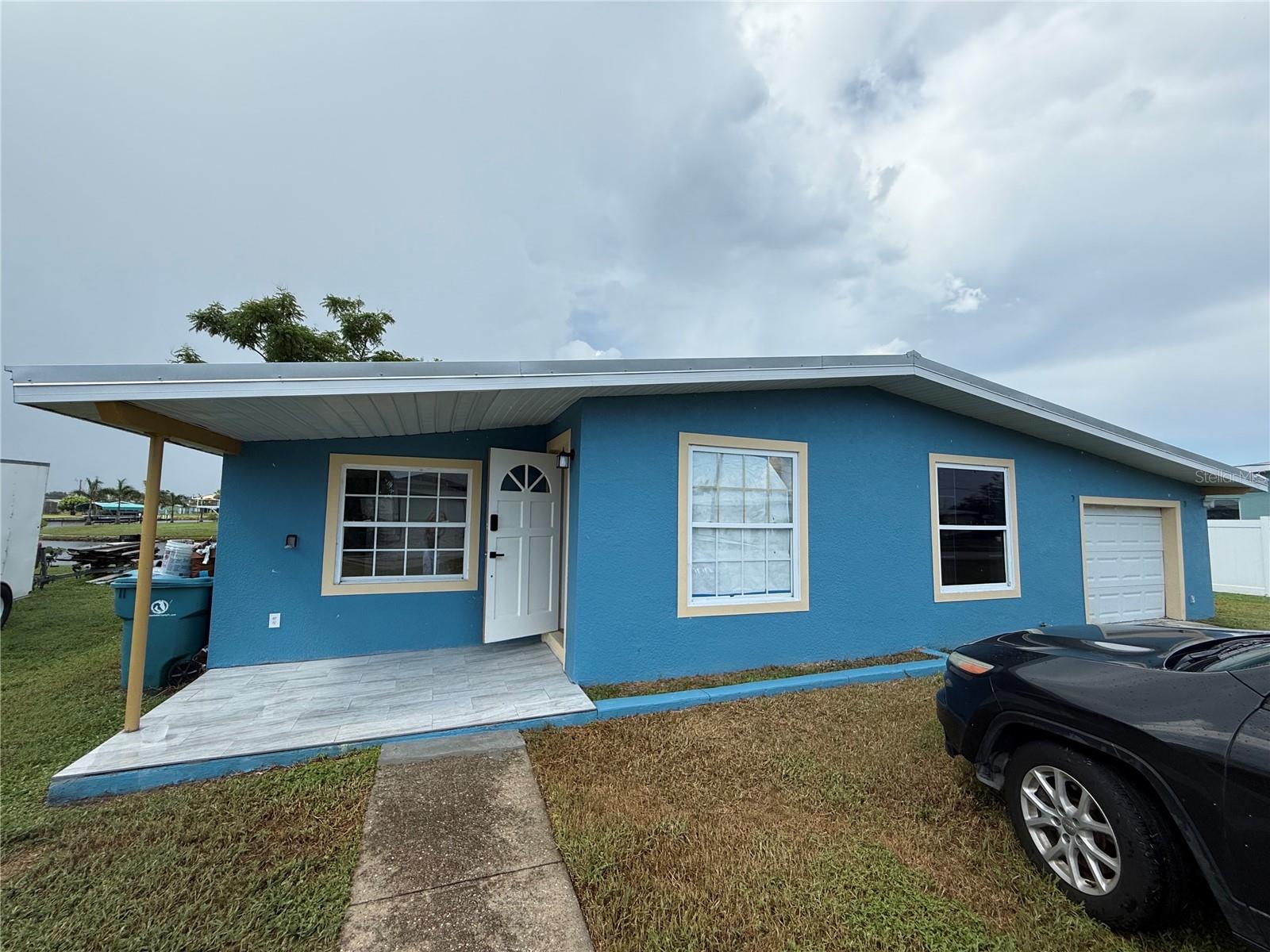 585 Lindley Terrace, Port Charlotte, FL 33952 photo