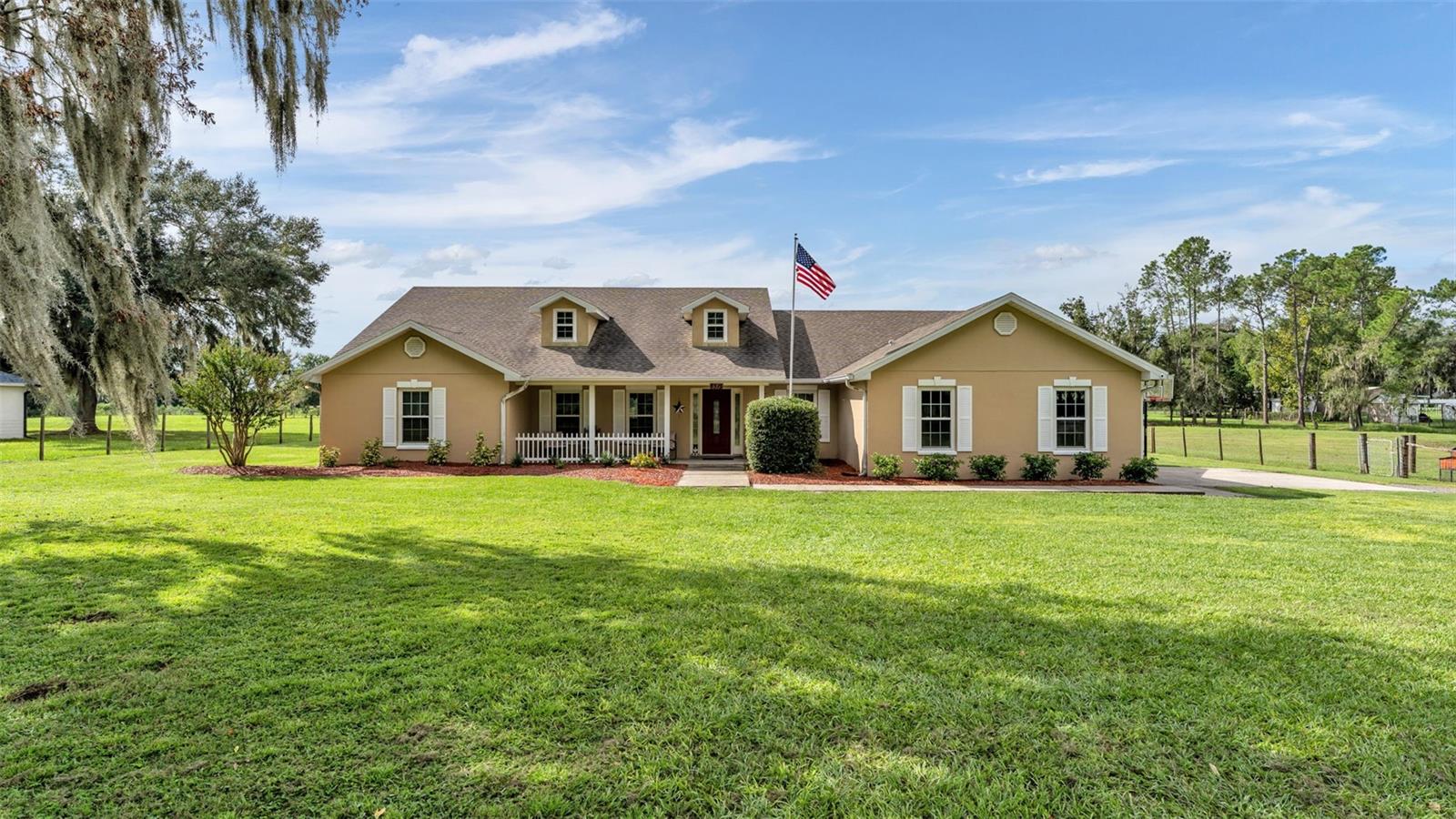 8515 Tom Costine Rd, Lakeland, FL 33809