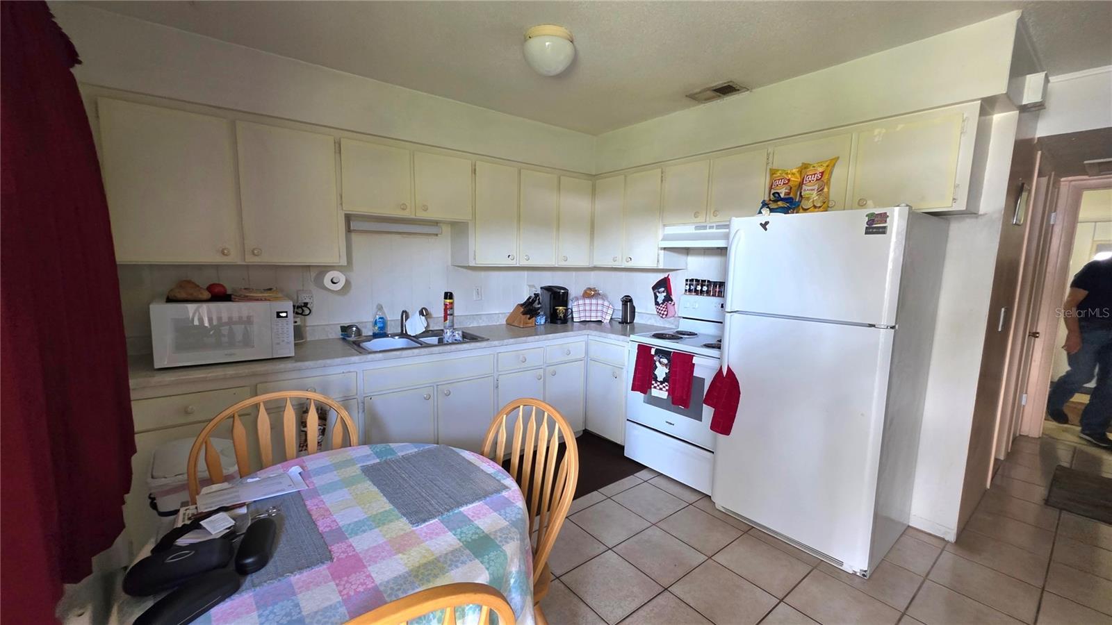 5215 31 Street Ct, Bradenton, FL 34203 photo