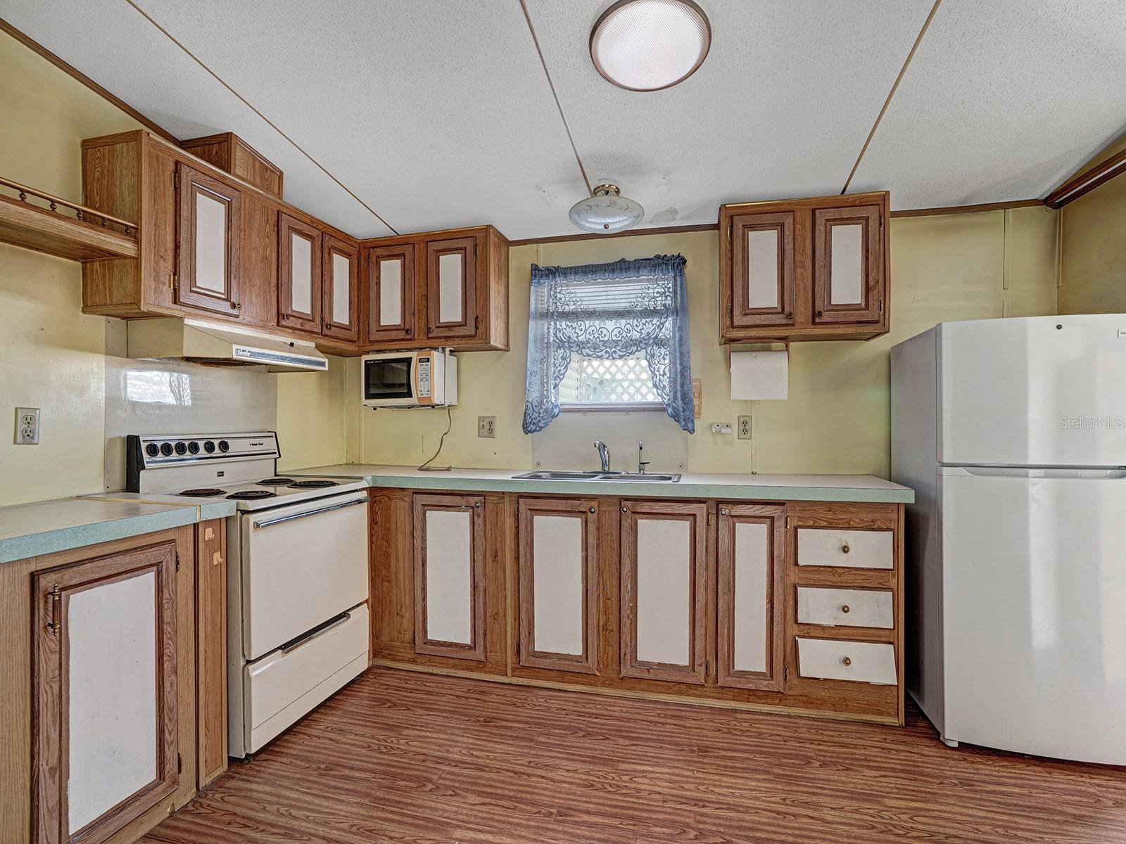 10339 Marinette Ave, Hudson, FL 34667 photo