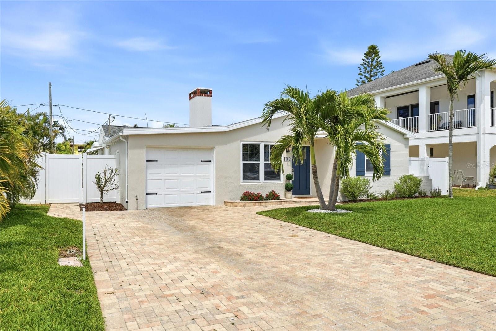 105 3 St, Belleair Beach, FL 33786 photo