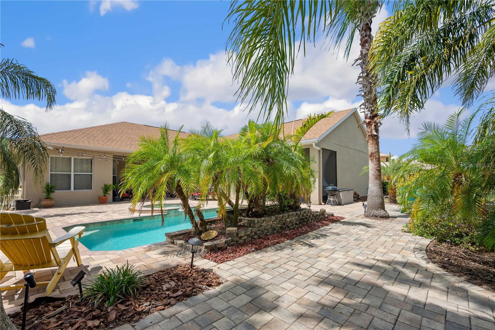 Single Family Residence in DADE CITY FL 9916 PREAKNESS STAKES WAY 55.jpg
