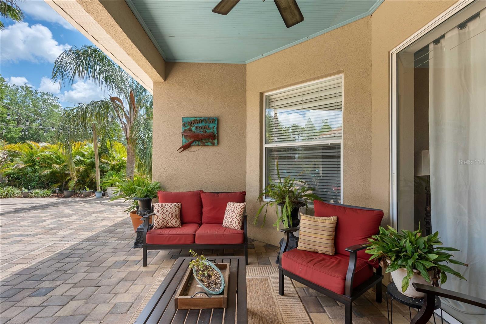 Single Family Residence in DADE CITY FL 9916 PREAKNESS STAKES WAY 46.jpg