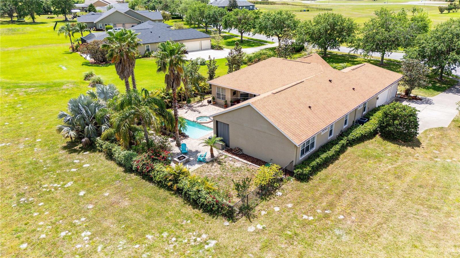 Single Family Residence in DADE CITY FL 9916 PREAKNESS STAKES WAY 61.jpg