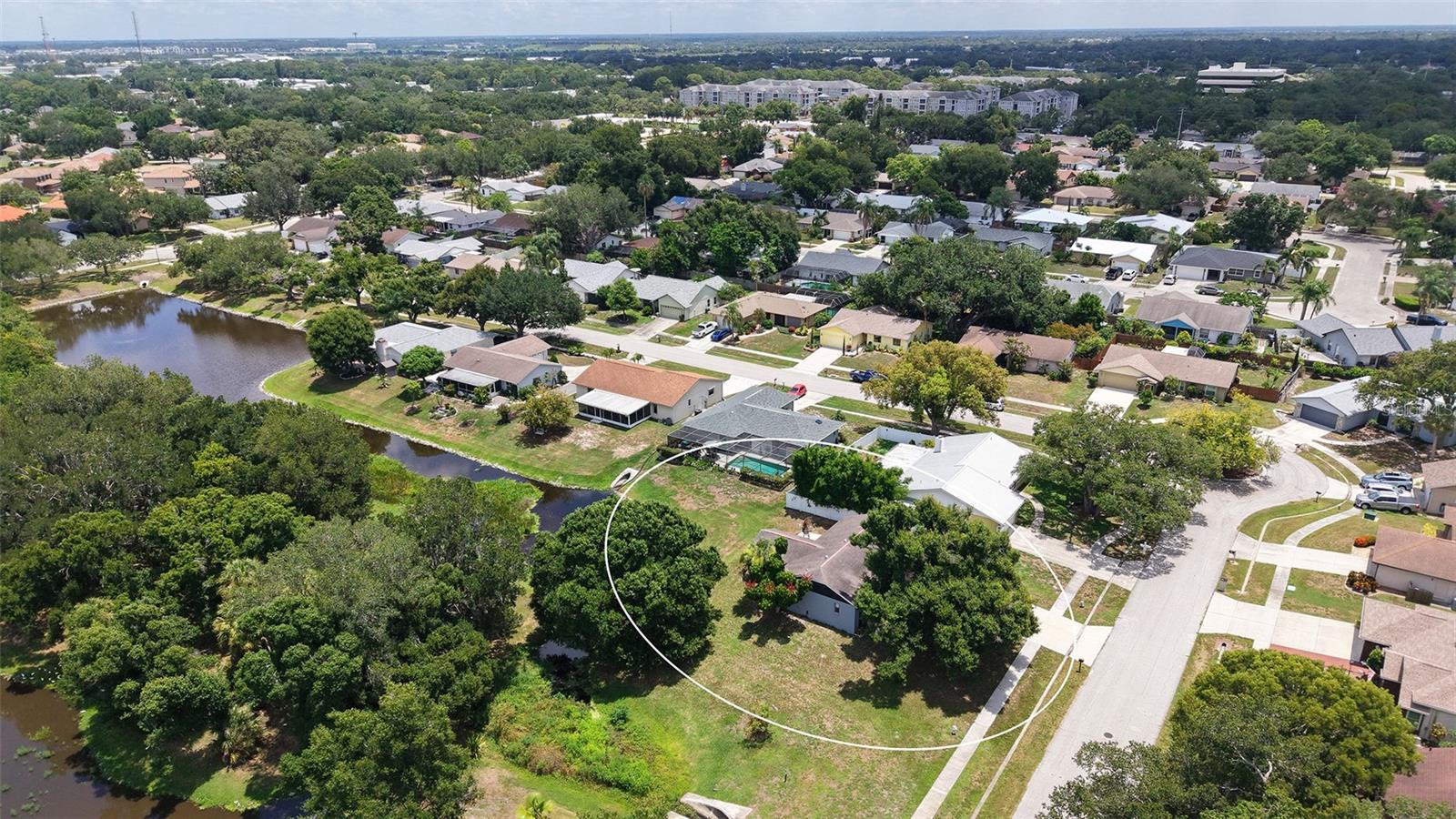 2481 S Scarlet Oak Ct, Sarasota, FL 34232 photo