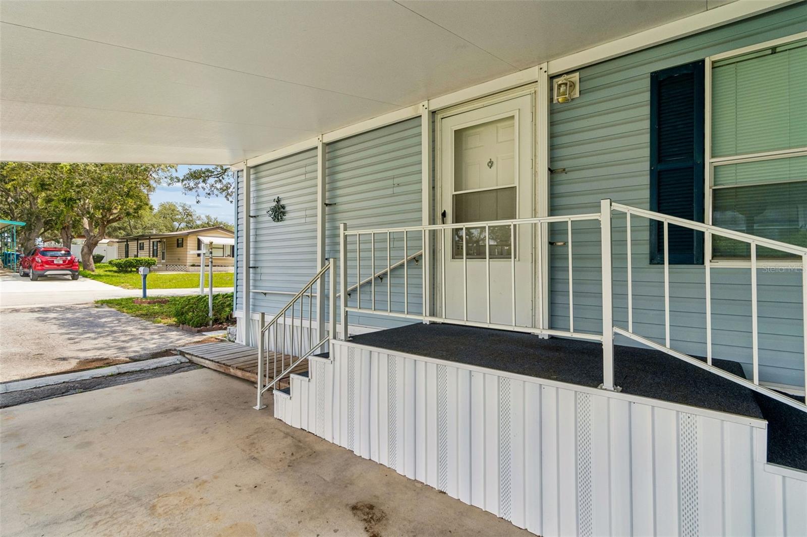 34992 Fraser St, Dade City, FL 33523 photo