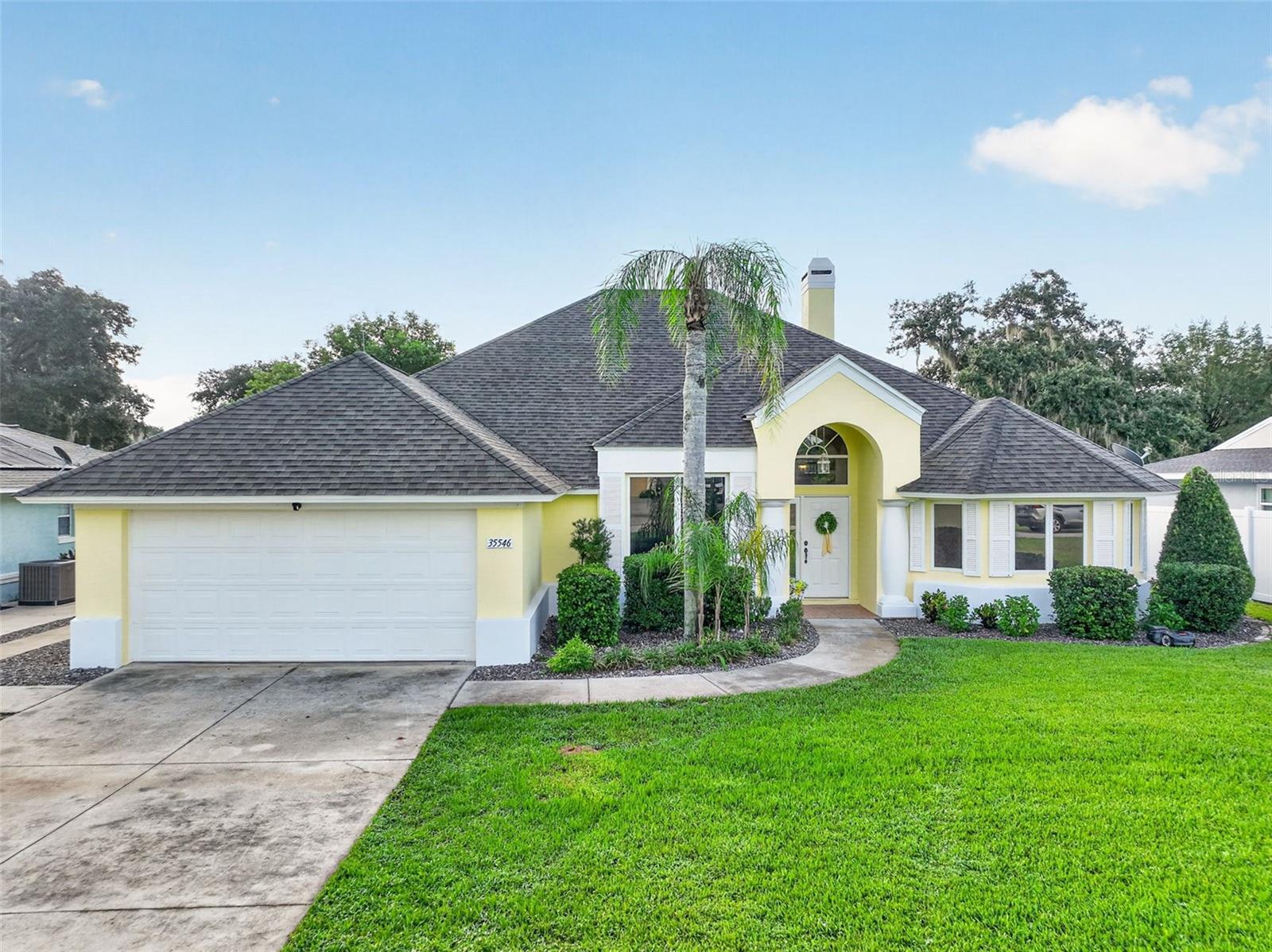 35546 Cedar Ln, Leesburg, FL 34788 photo