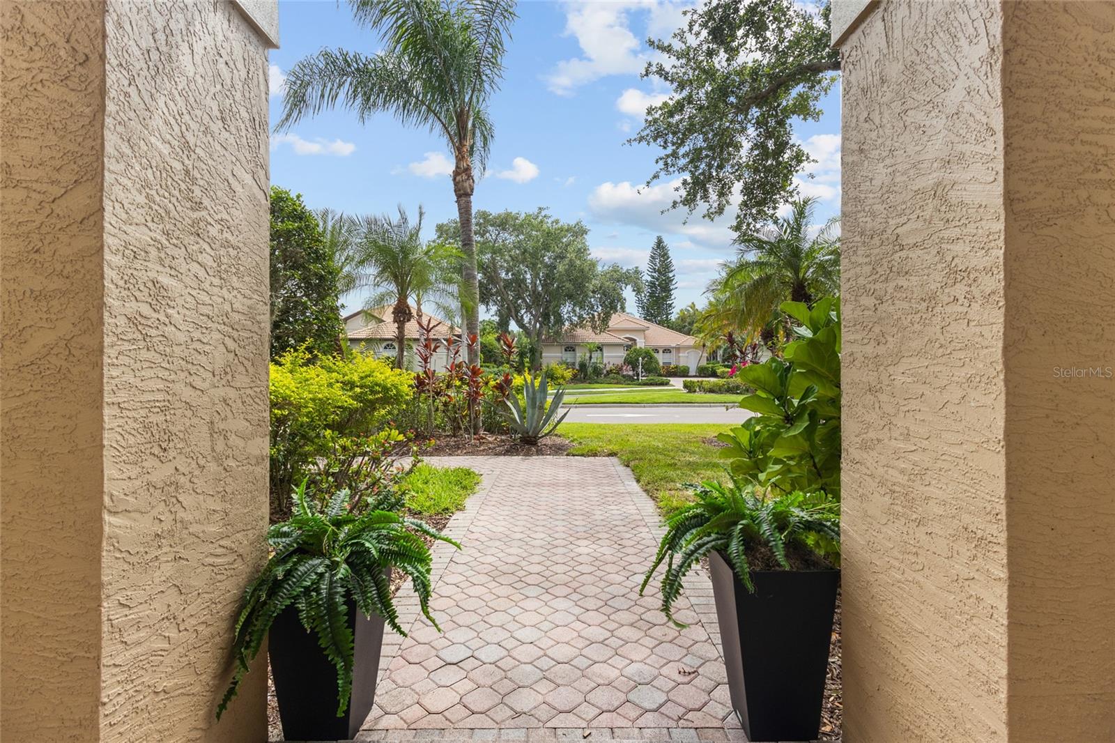7627 Desert Inn Way, Bradenton, FL 34202 photo