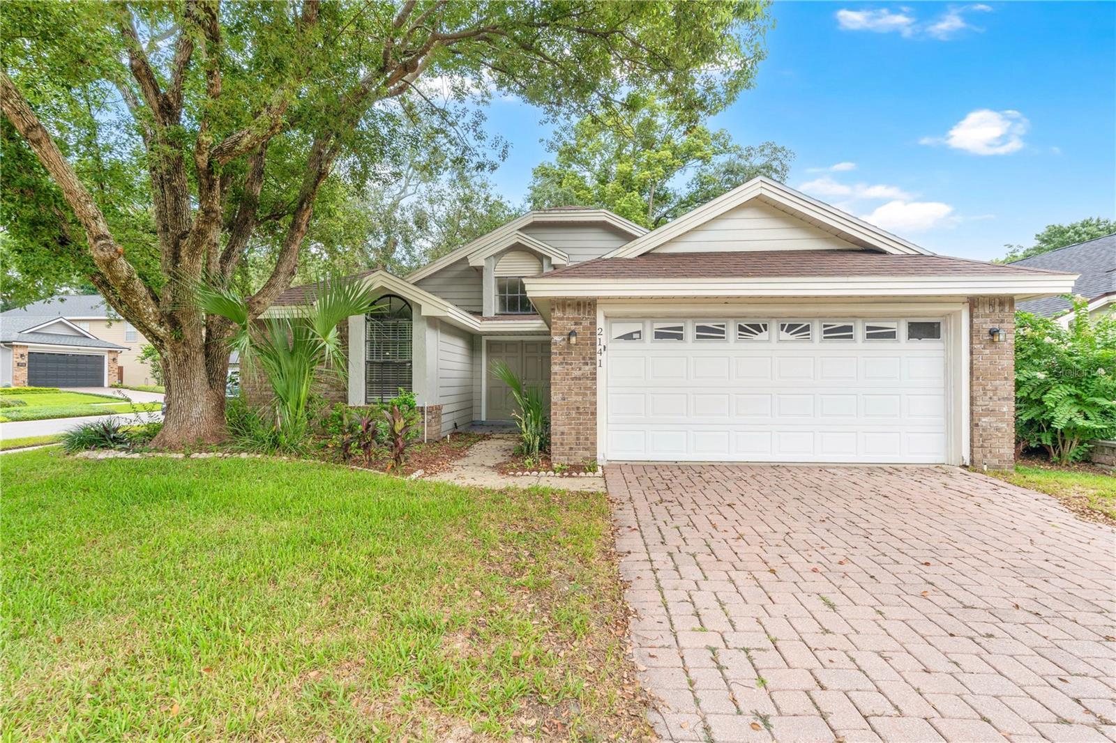 2141 Wekiwa Oaks Dr, Apopka, FL 32703