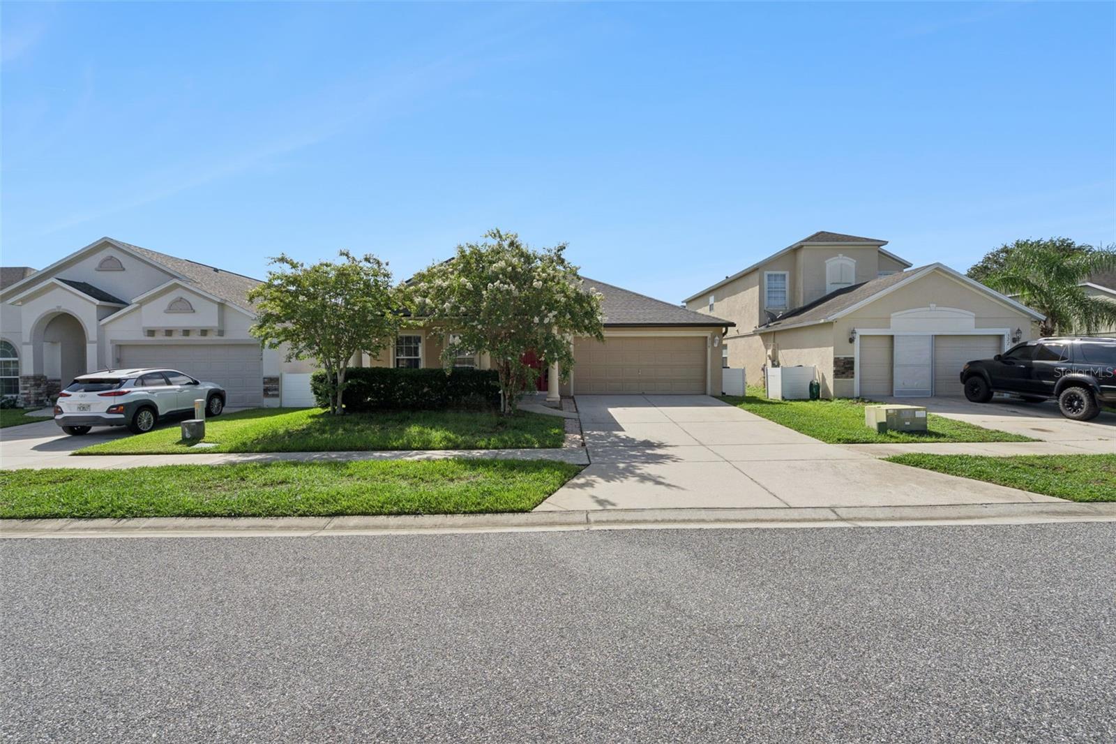 324 Red Kite Dr, Groveland, FL 34736 photo