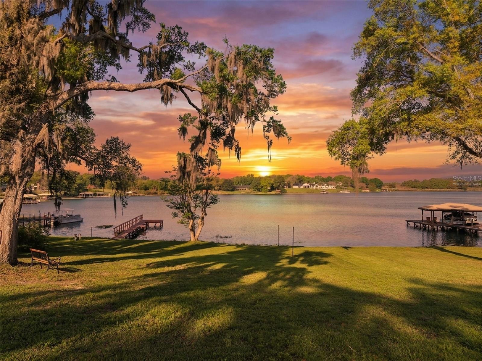 2874 E Crooked Lake Dr, Eustis, FL 32726 photo