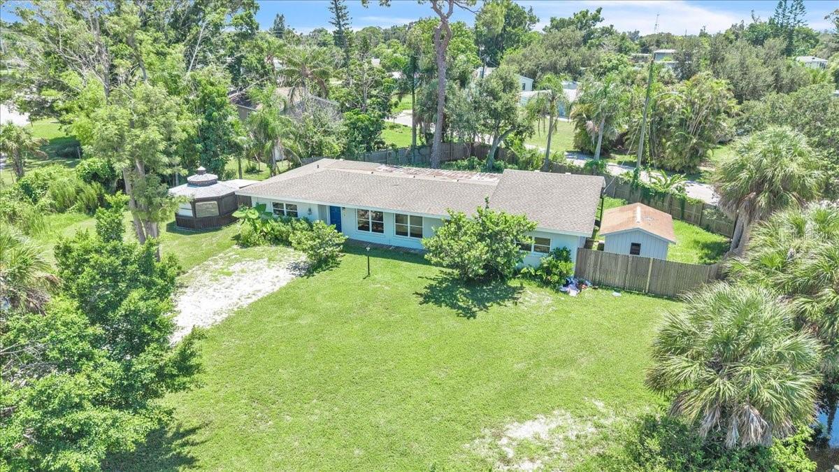807 Lucille Ave, Nokomis, FL 34275 photo