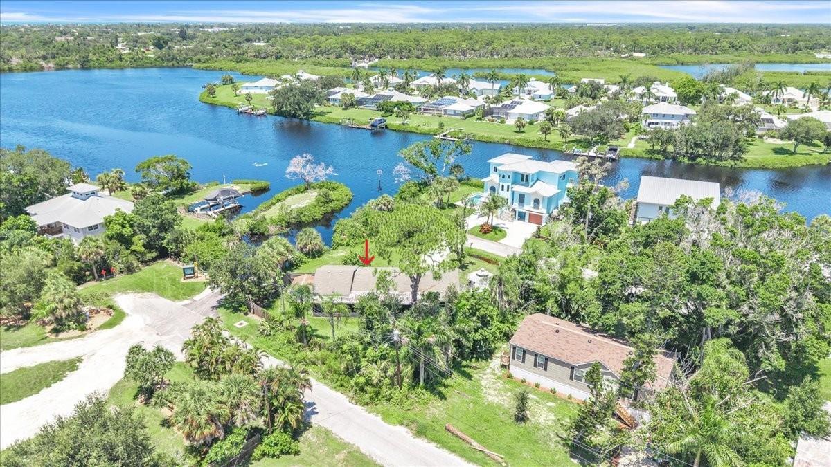 807 Lucille Ave, Nokomis, FL 34275 photo
