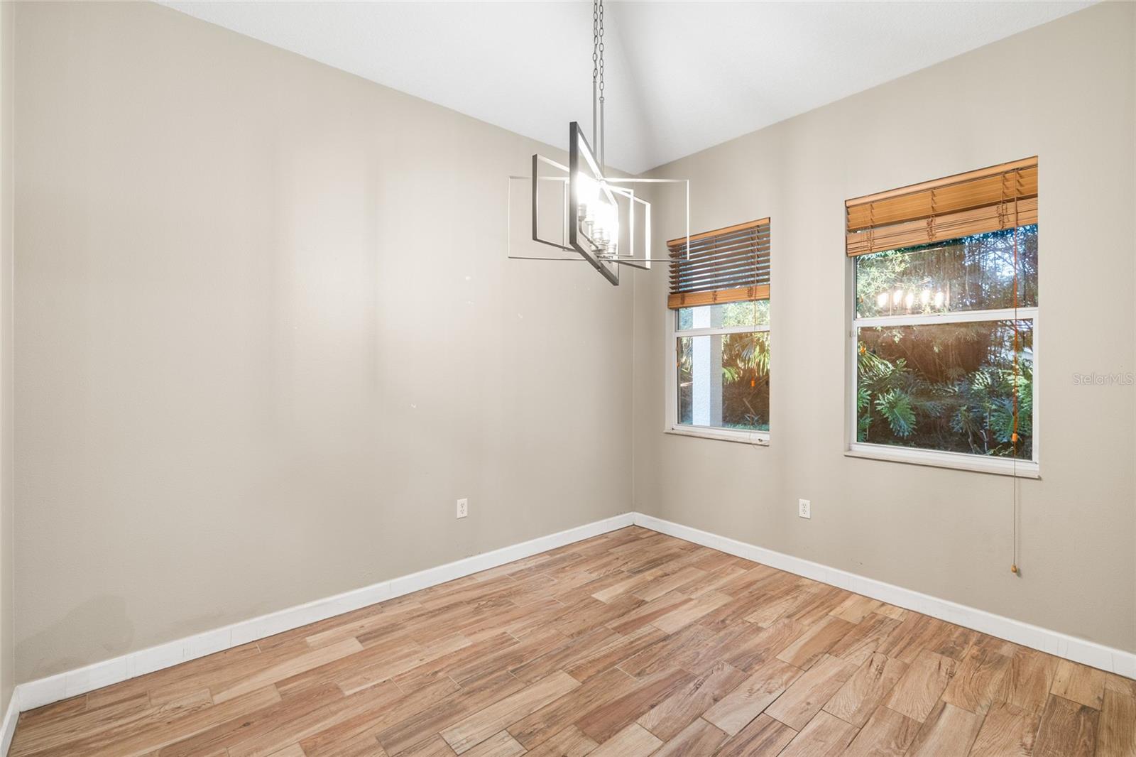 4117 Woodacre Ln, Tampa, FL 33624 photo
