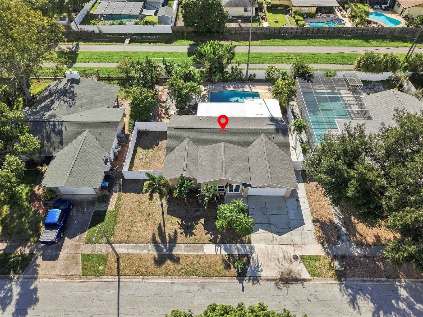 9500 118 Ln, Seminole, FL 33772 photo