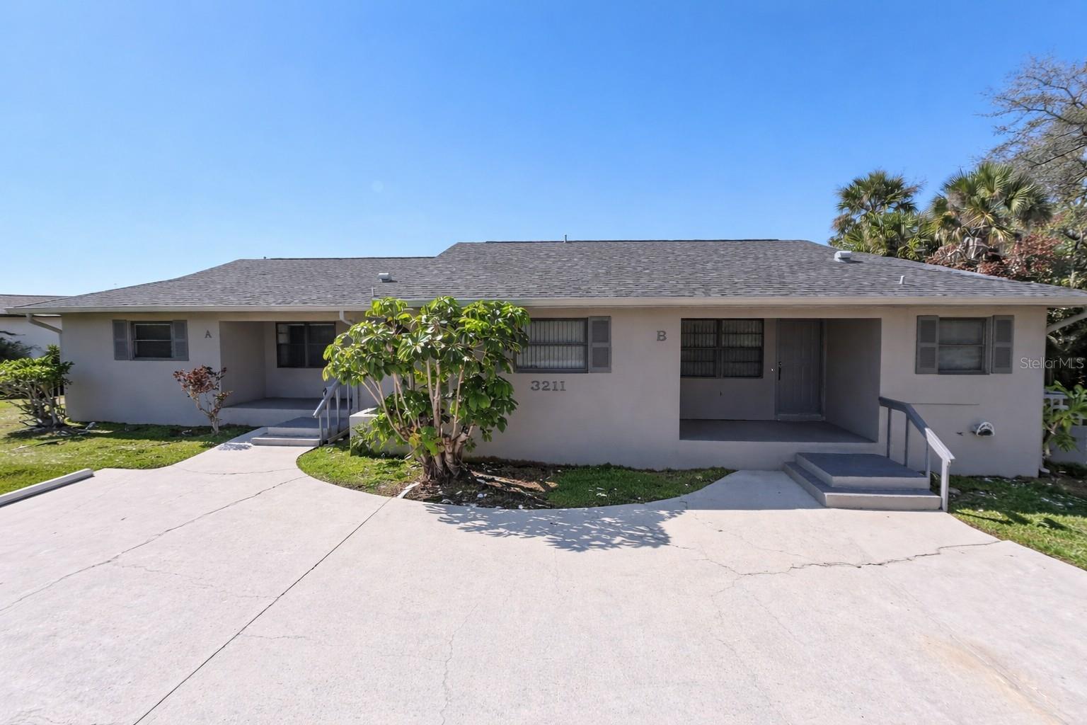 3211 Riverside Dr, Punta Gorda, FL 33950