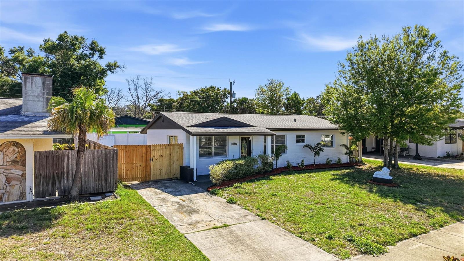 13657 120 Ln, Largo, FL 33778 photo