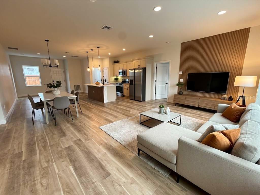 351 Tenk St, Port Charlotte, FL 33953 photo