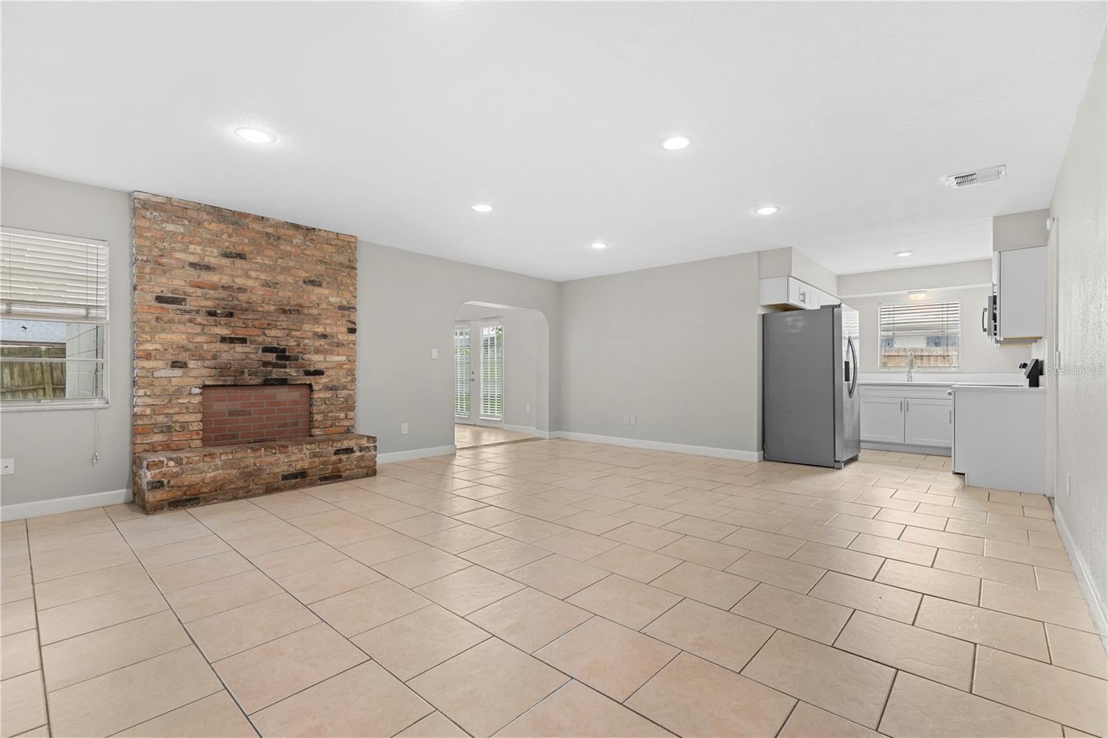 1723 Canterbury Cir, Casselberry, FL 32707 photo