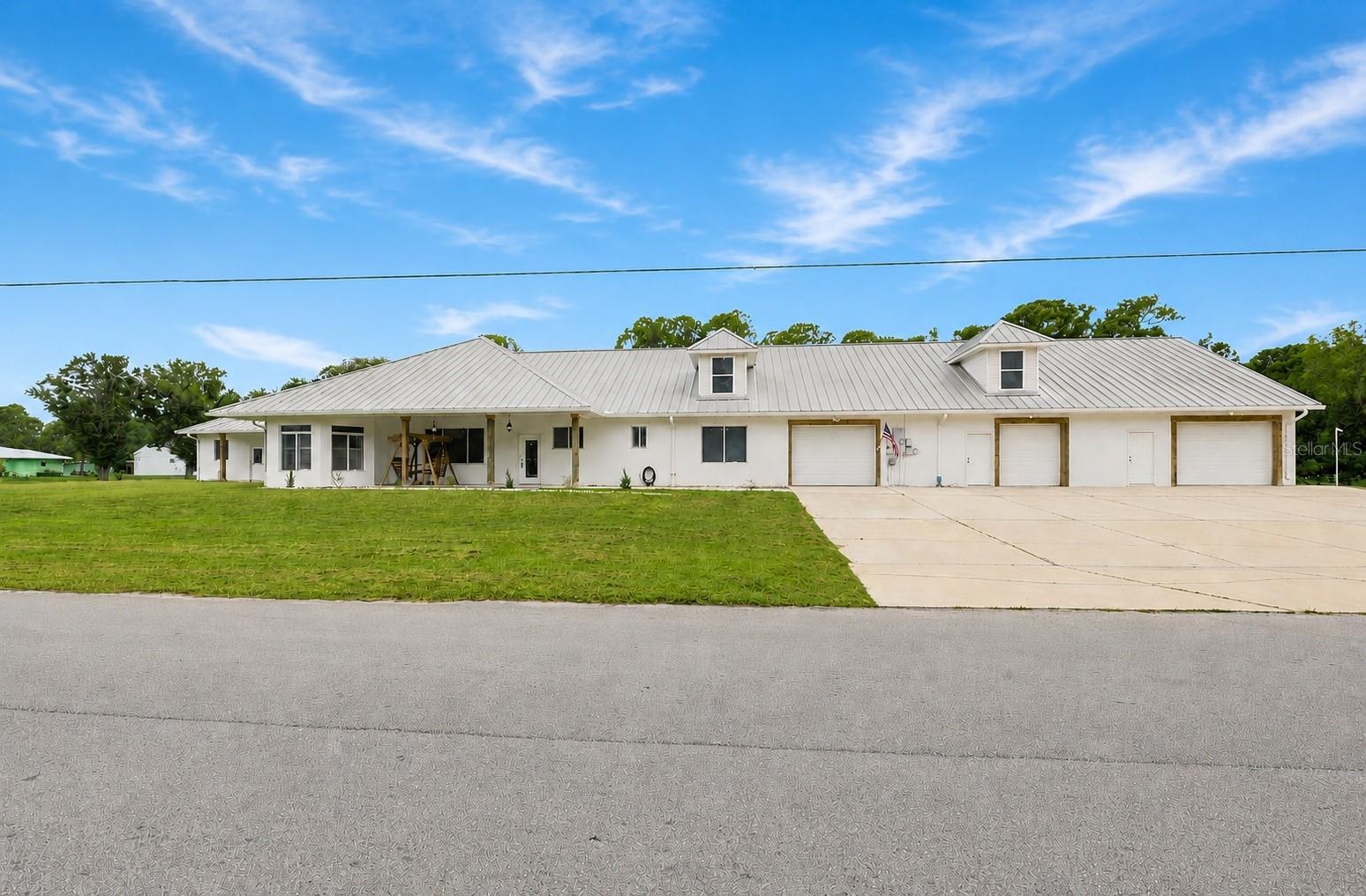 837 Lily St, Sebring, FL 33875