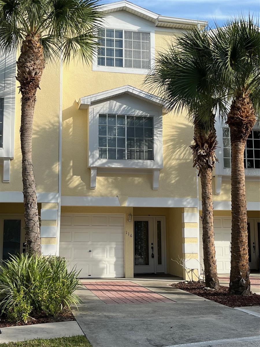 116 Brent Cir, Oldsmar, FL 34677
