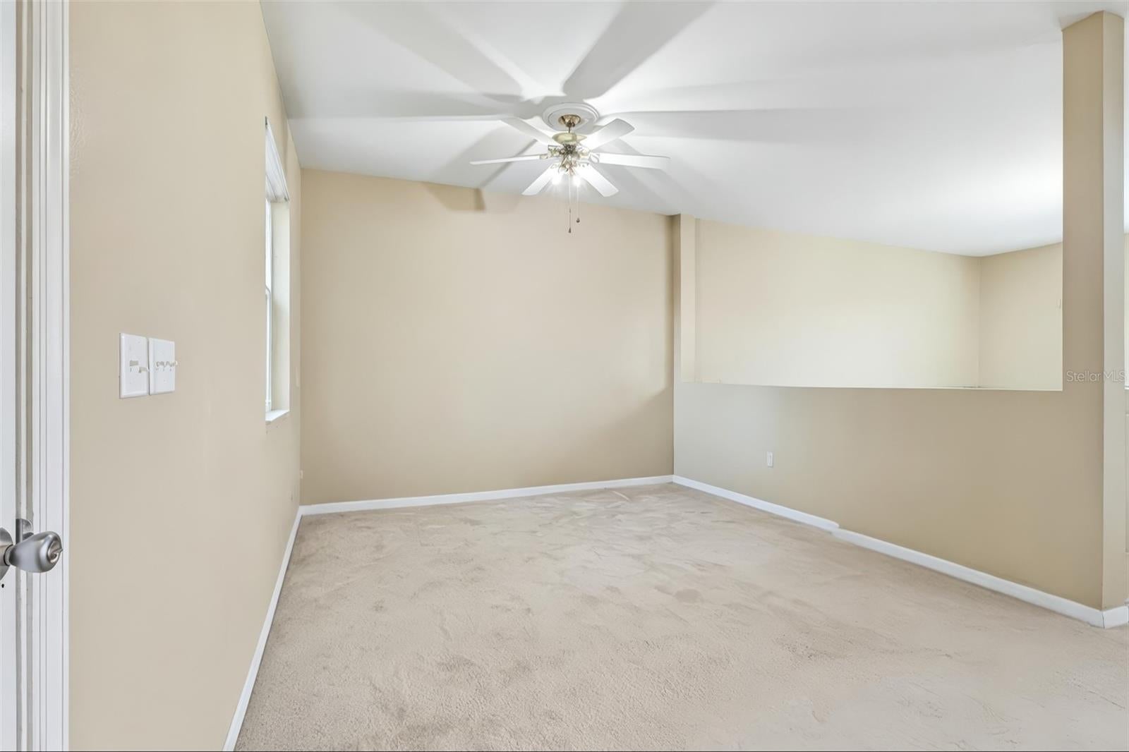 1585 Auburn Hills Ct, Tavares, FL 32778 photo