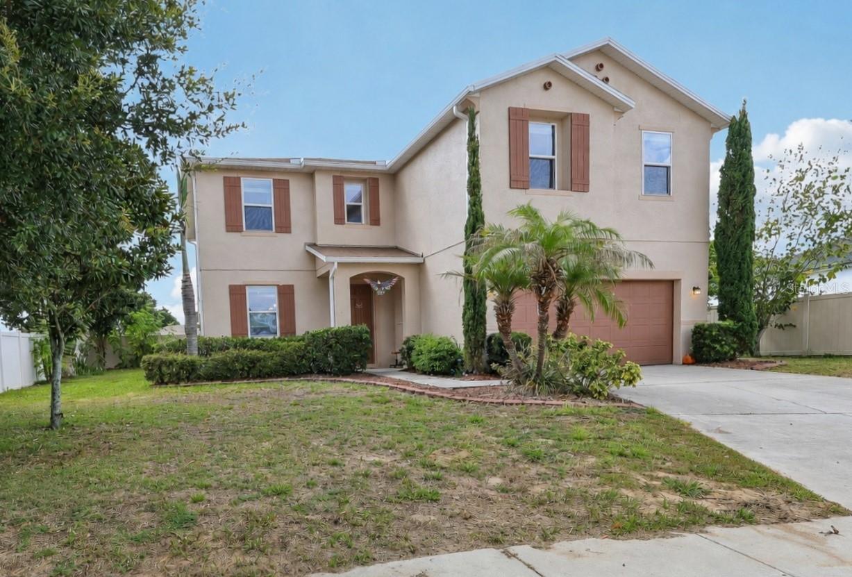 1585 Auburn Hills Ct, Tavares, FL 32778
