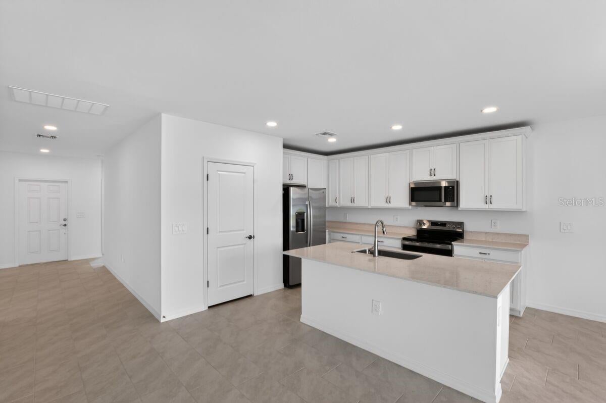 9509 Vibrant Ln, Venice, FL 34292 photo
