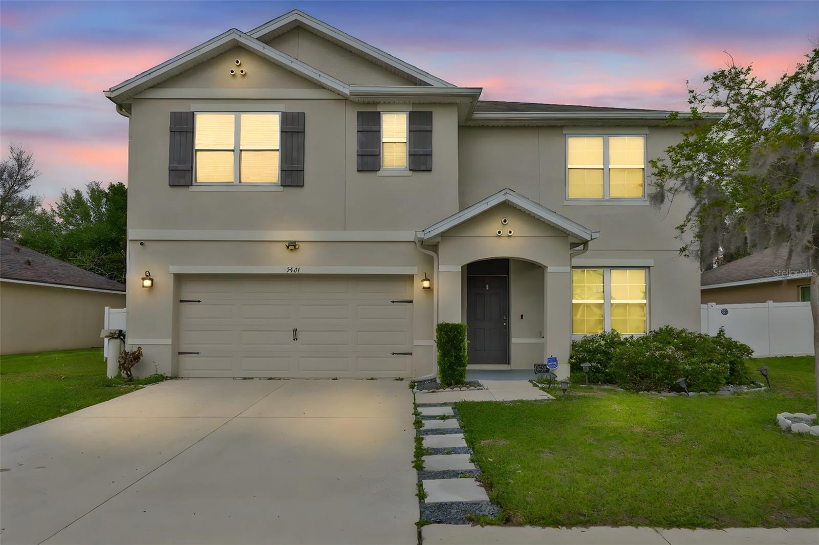 5461 Magdalene Way, Zephyrhills, FL 33541