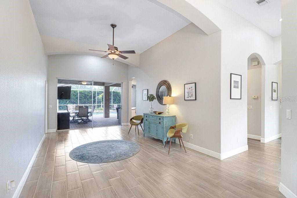 4430 Merrick Run Ln, Valrico, FL 33596 photo