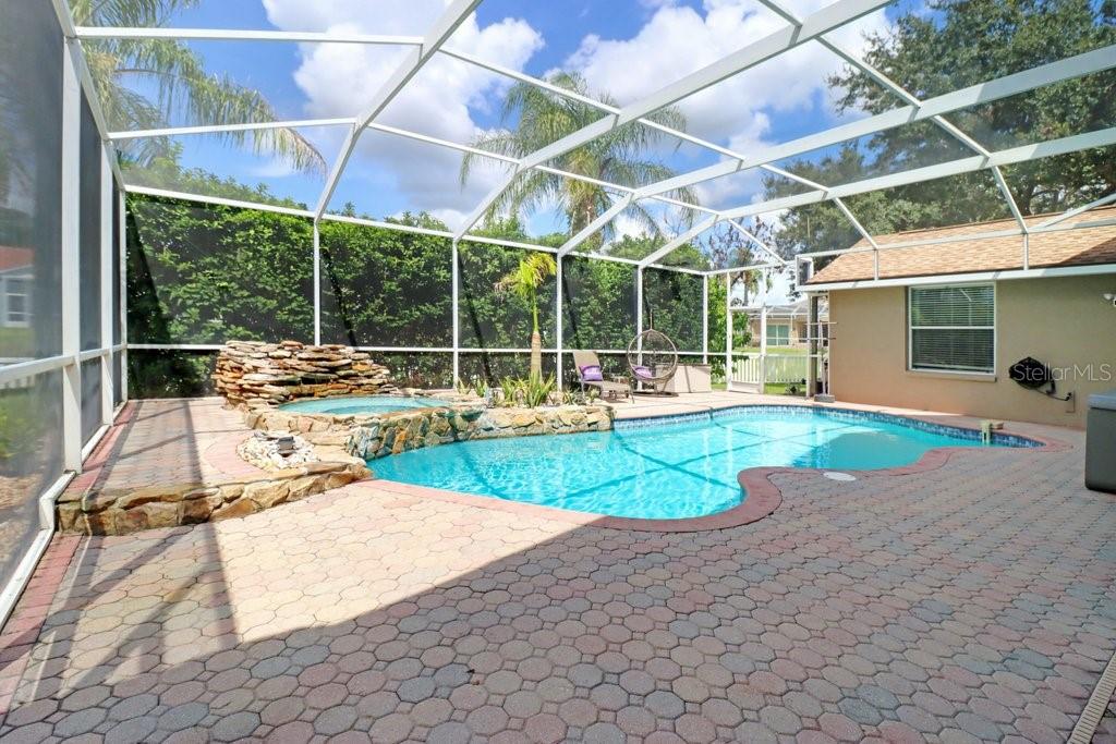 4430 Merrick Run Ln, Valrico, FL 33596 photo