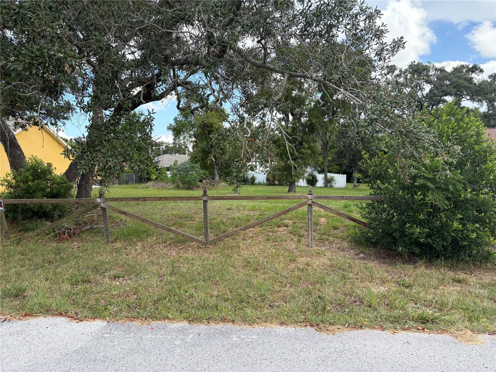 10067 Bedford, Spring Hill, FL 34608 photo