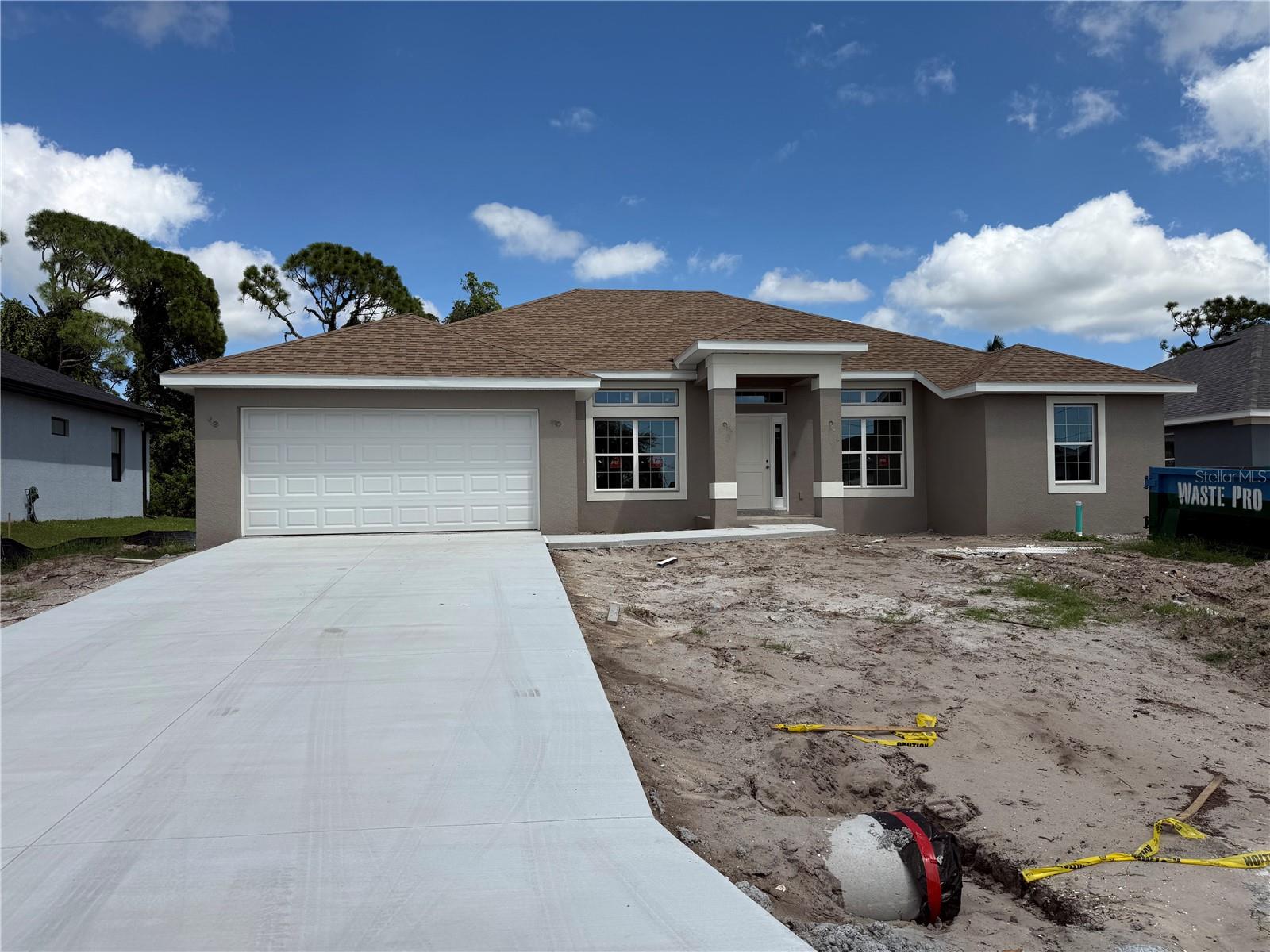 7 Tee View Rd, Rotonda West, FL 33947
