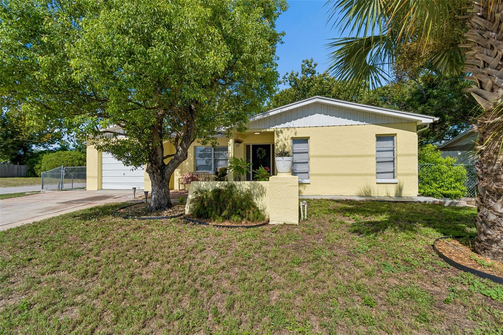 9631 Marlinton Ln, Port Richey, FL 34668 photo