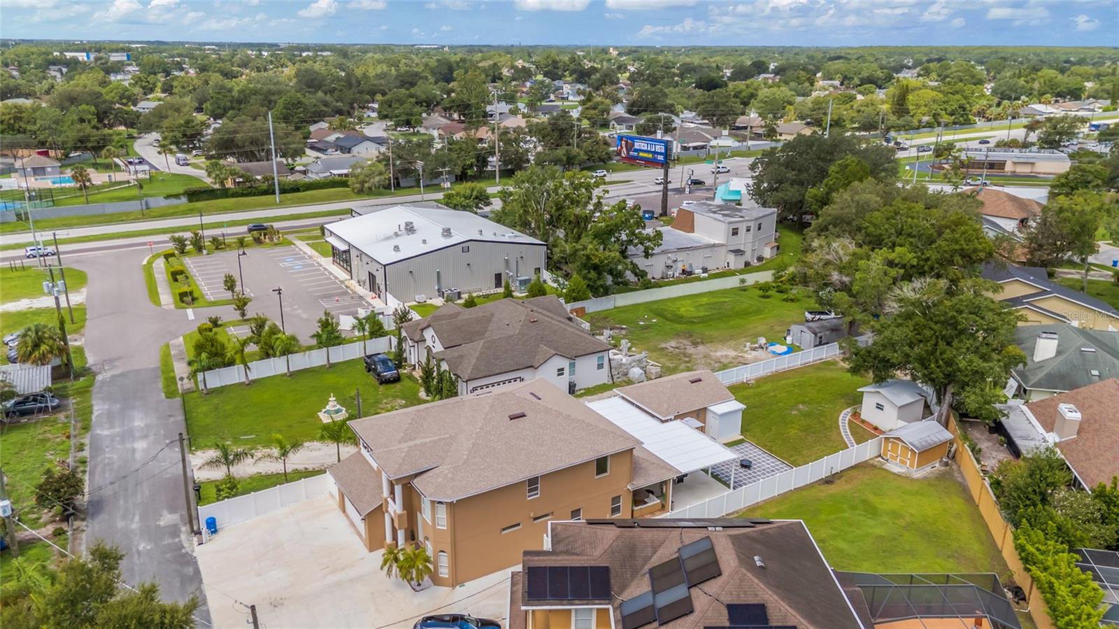 10806 Perez Dr, Tampa, FL 33618 photo