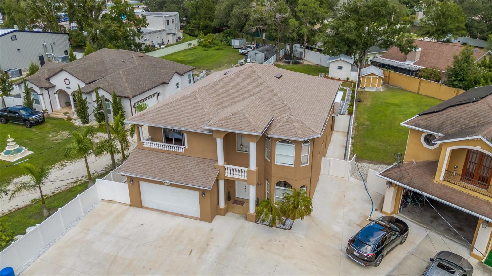 10806 Perez Dr, Tampa, FL 33618 photo