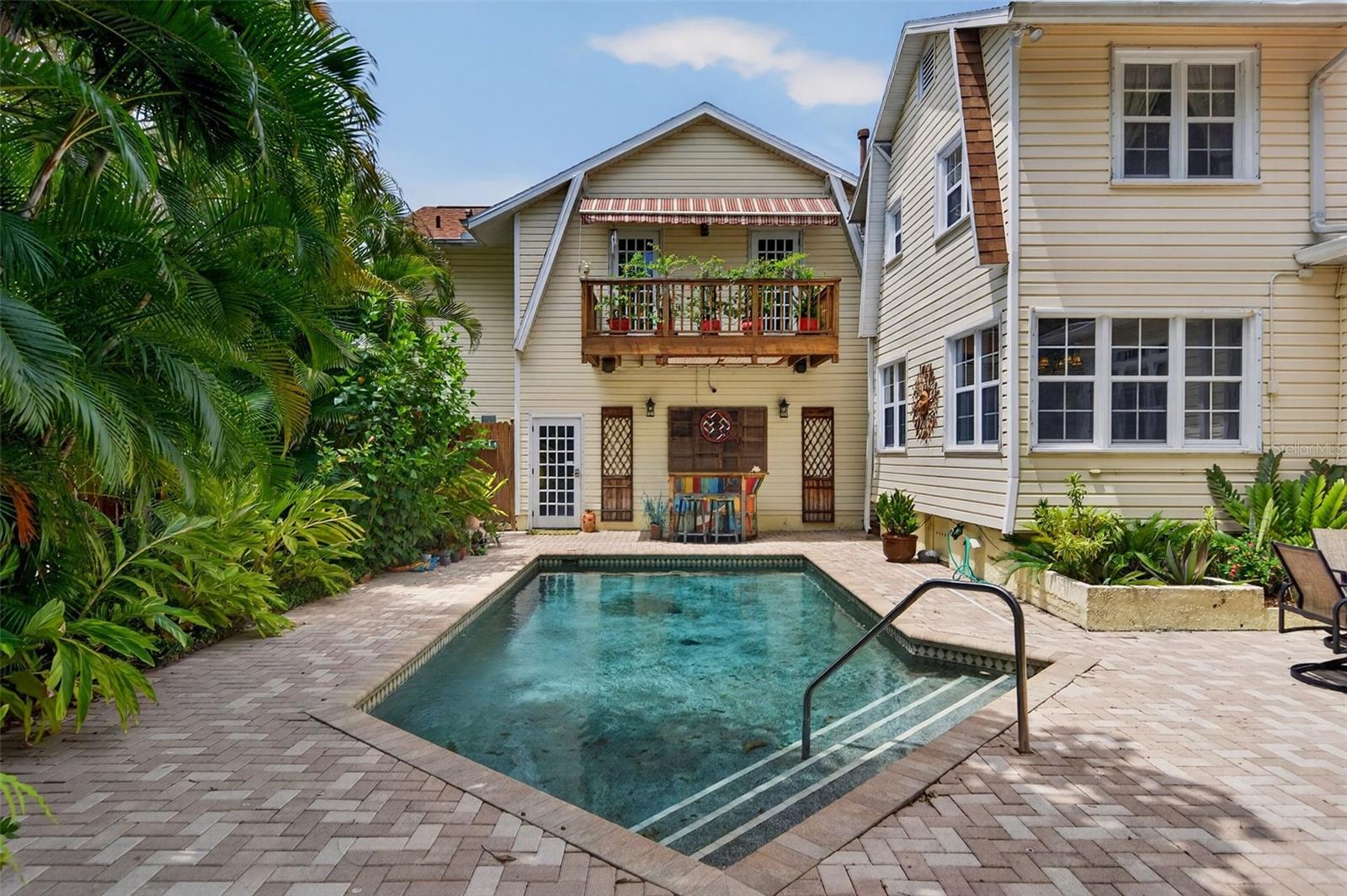 4451 Charles Ln, Sarasota, FL 34234 photo