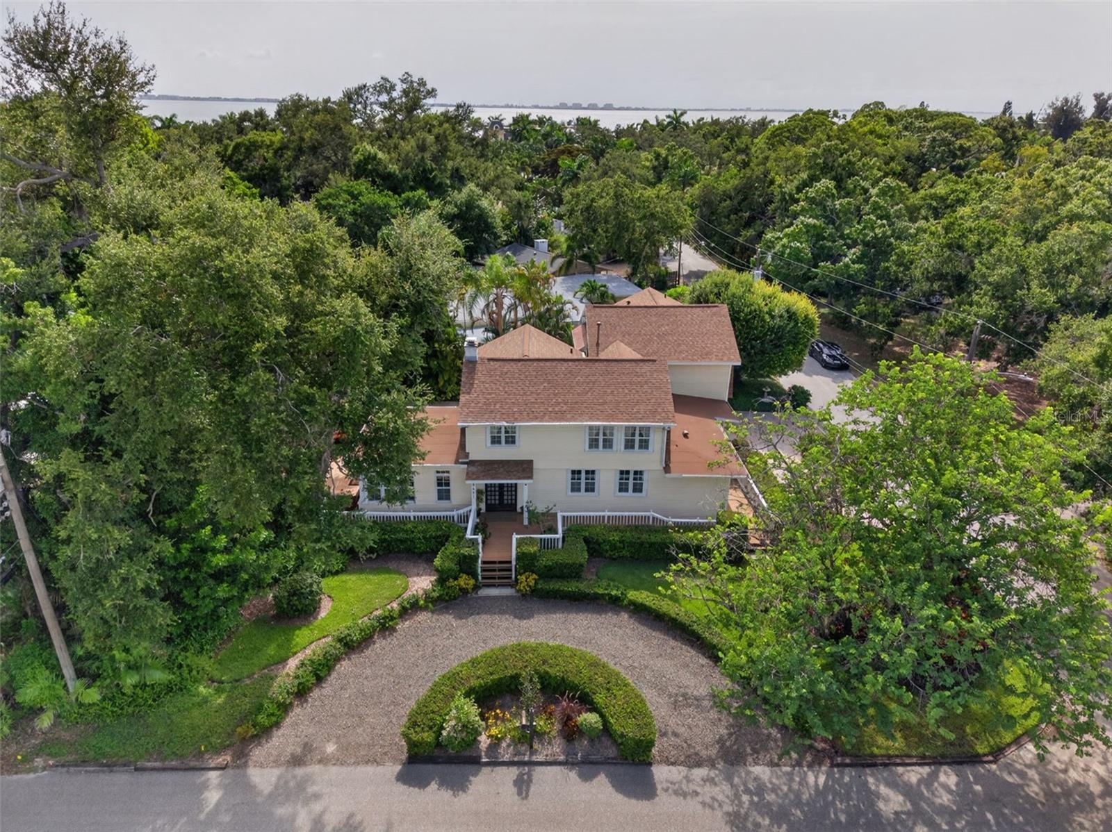 4451 Charles Ln, Sarasota, FL 34234 photo