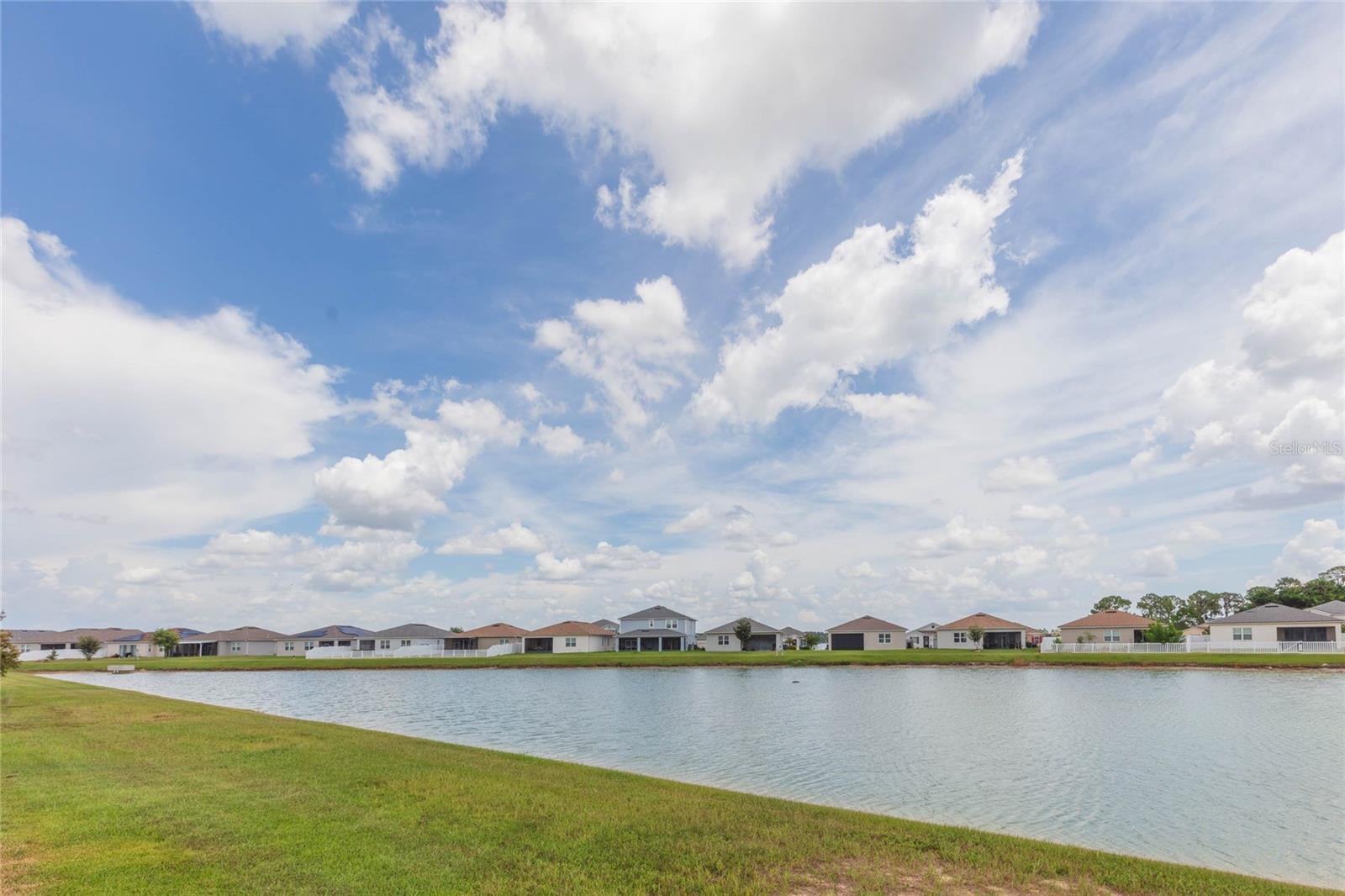 478 Autumn Stream Dr, Auburndale, FL 33823 photo