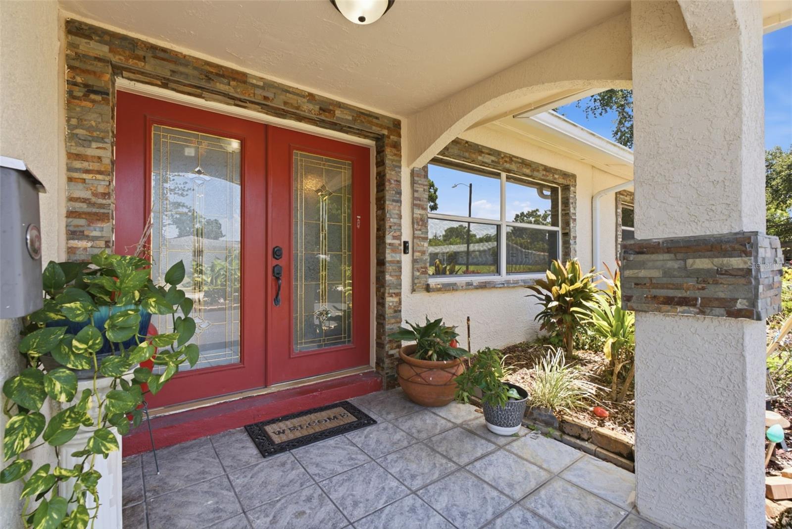 701 58 Ave, Saint Petersburg, FL 33705 photo