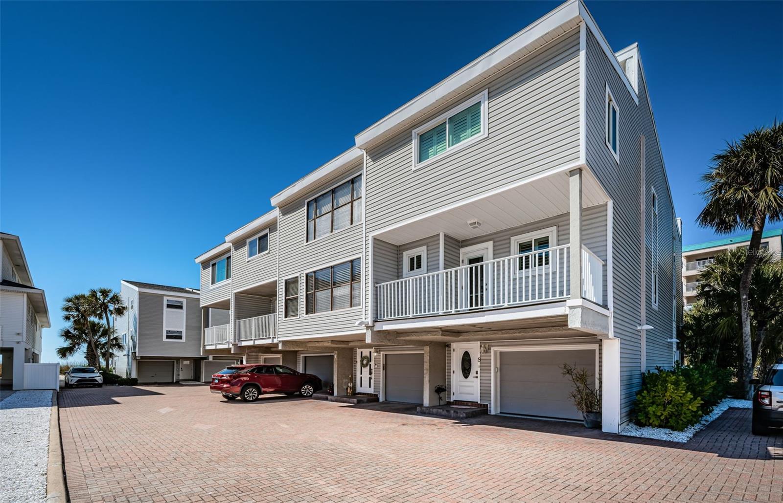12274 1 St #8, Treasure Island, FL 33706 photo