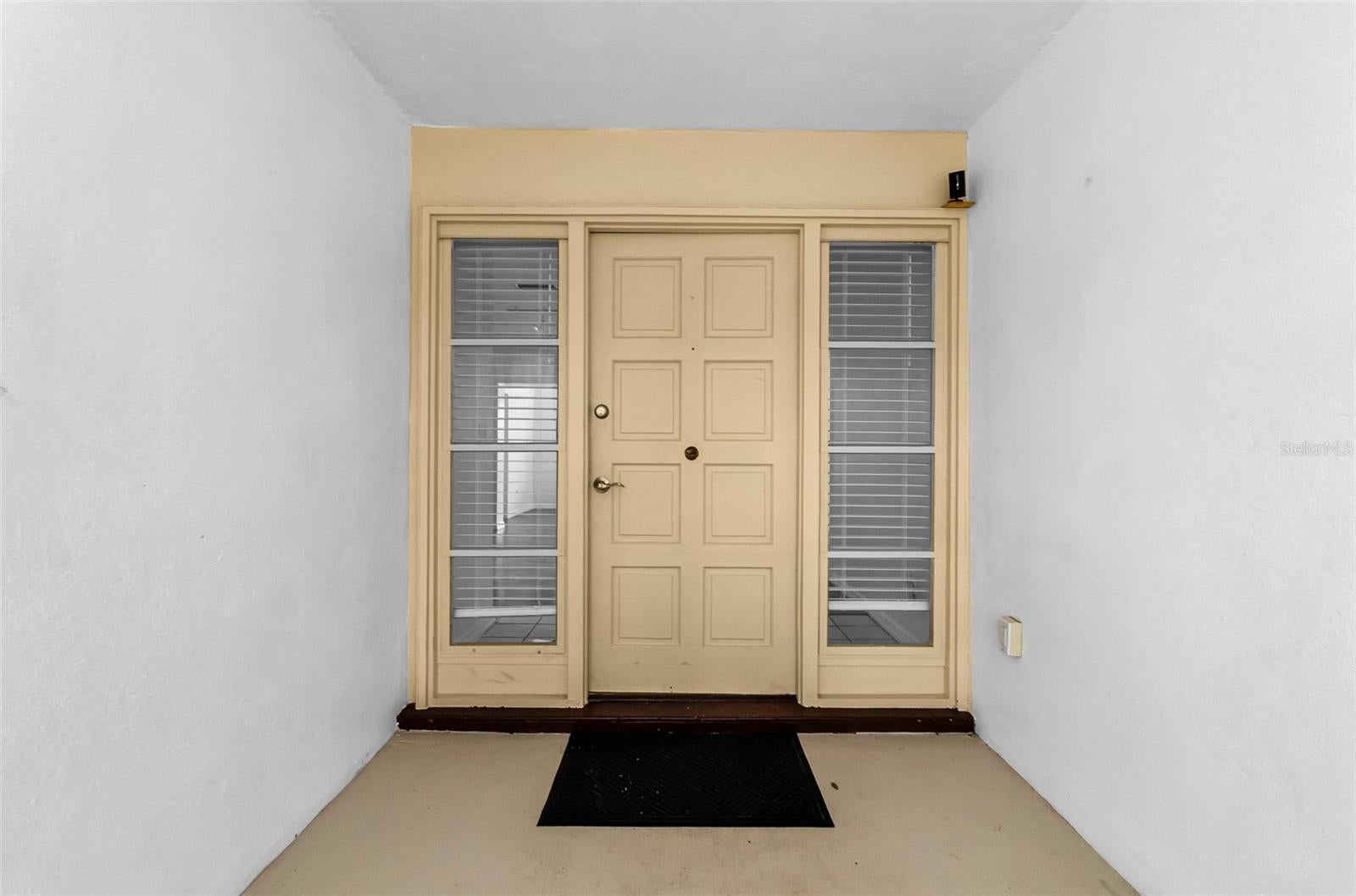 1529 E Dorchester Dr, Palm Harbor, FL 34684 photo