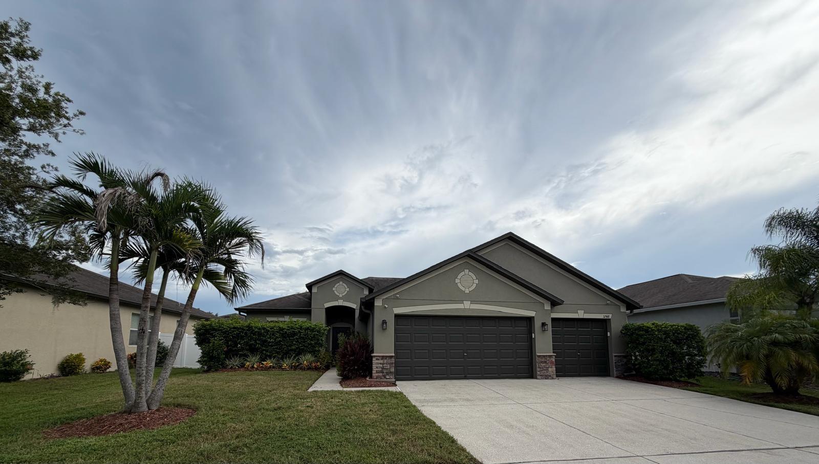 3748 Round Table Ct, Land O Lakes, FL 34638