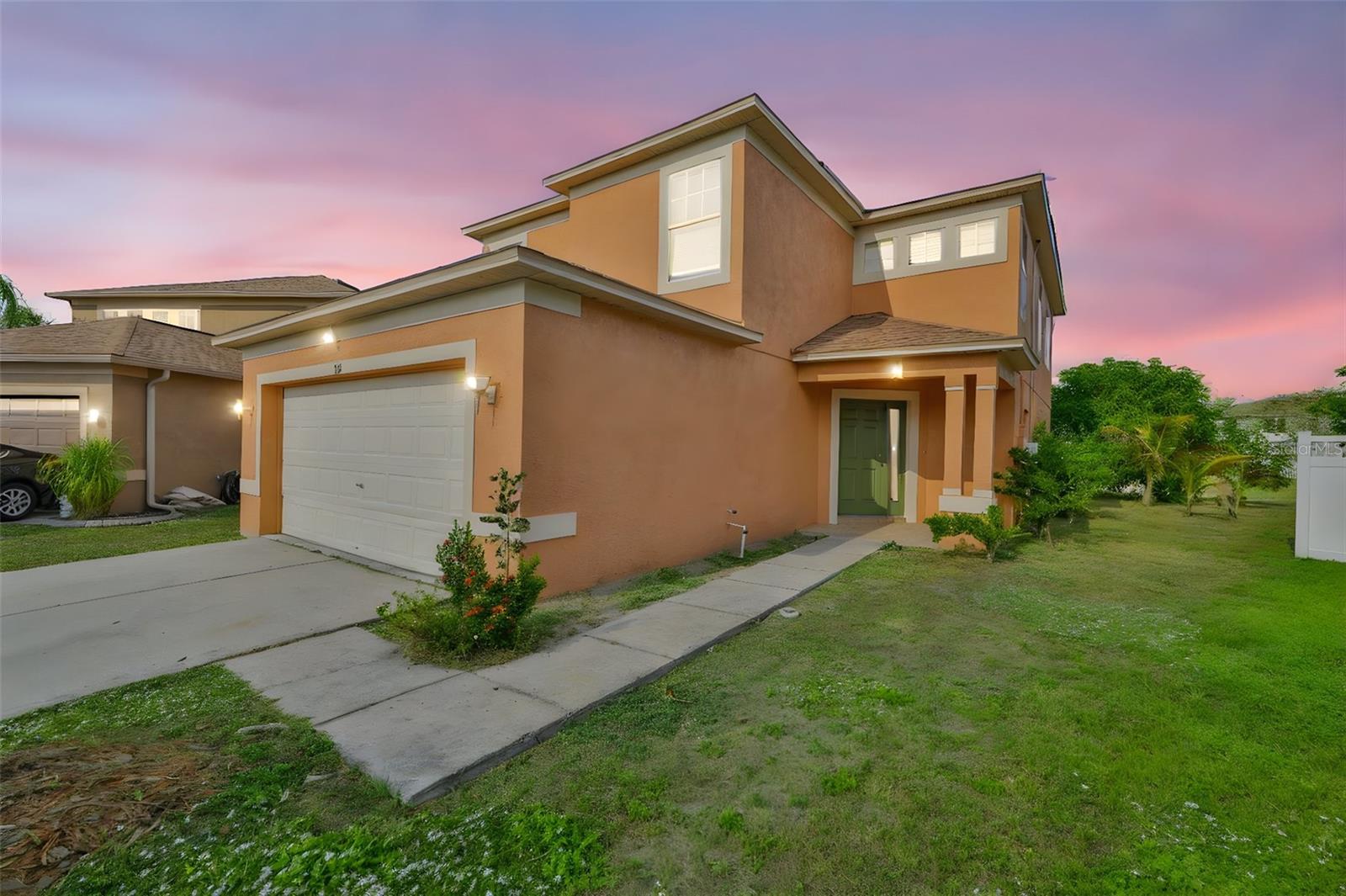 702 Cristelle Jean Dr, Ruskin, FL 33570 photo