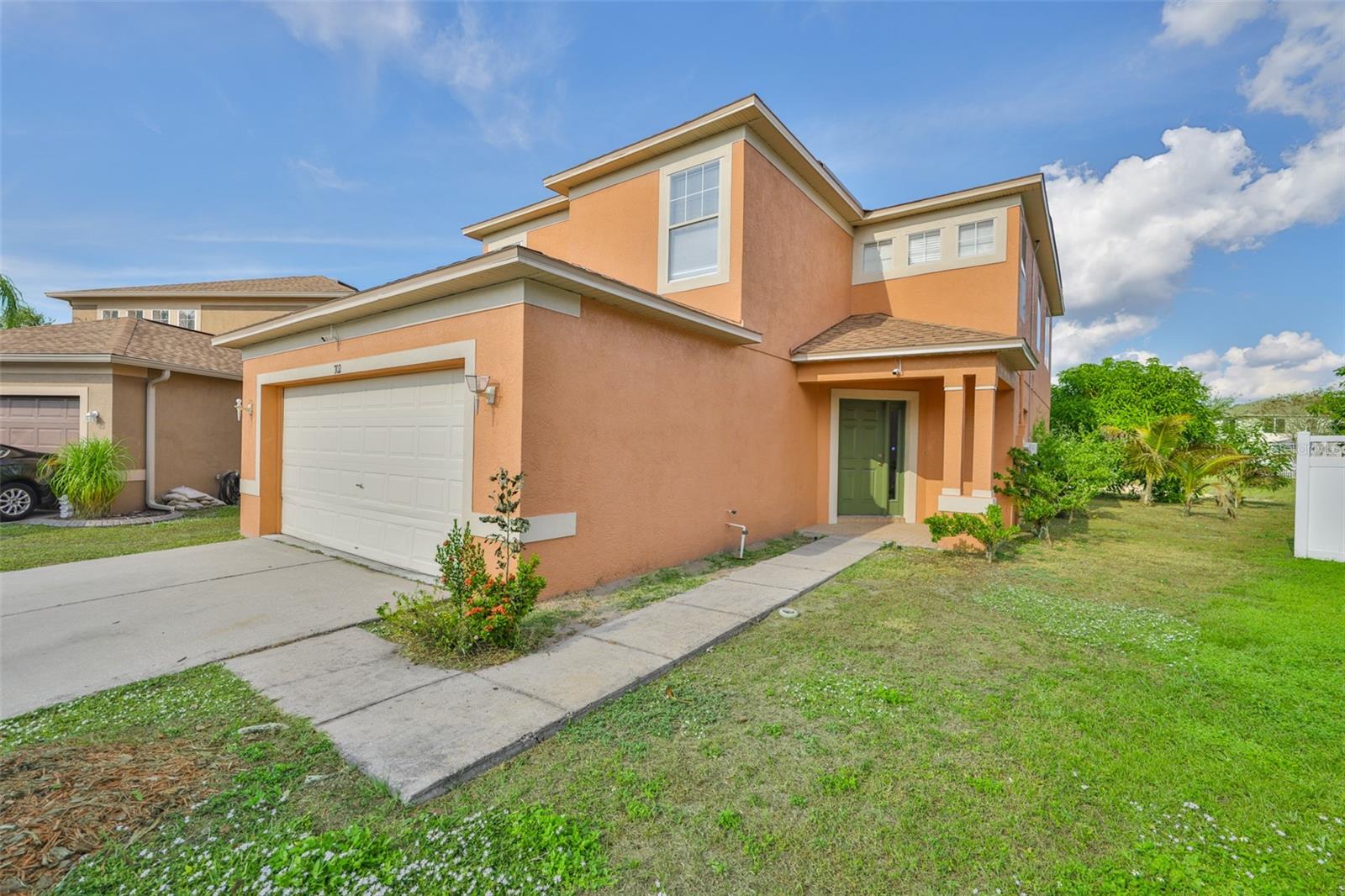 702 Cristelle Jean Dr, Ruskin, FL 33570 photo