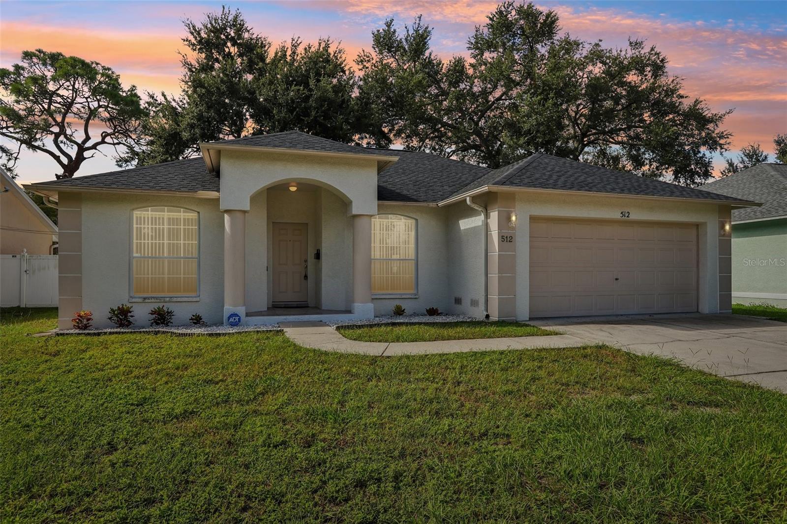 512 Atwood Ave, Saint Petersburg, FL 33702
