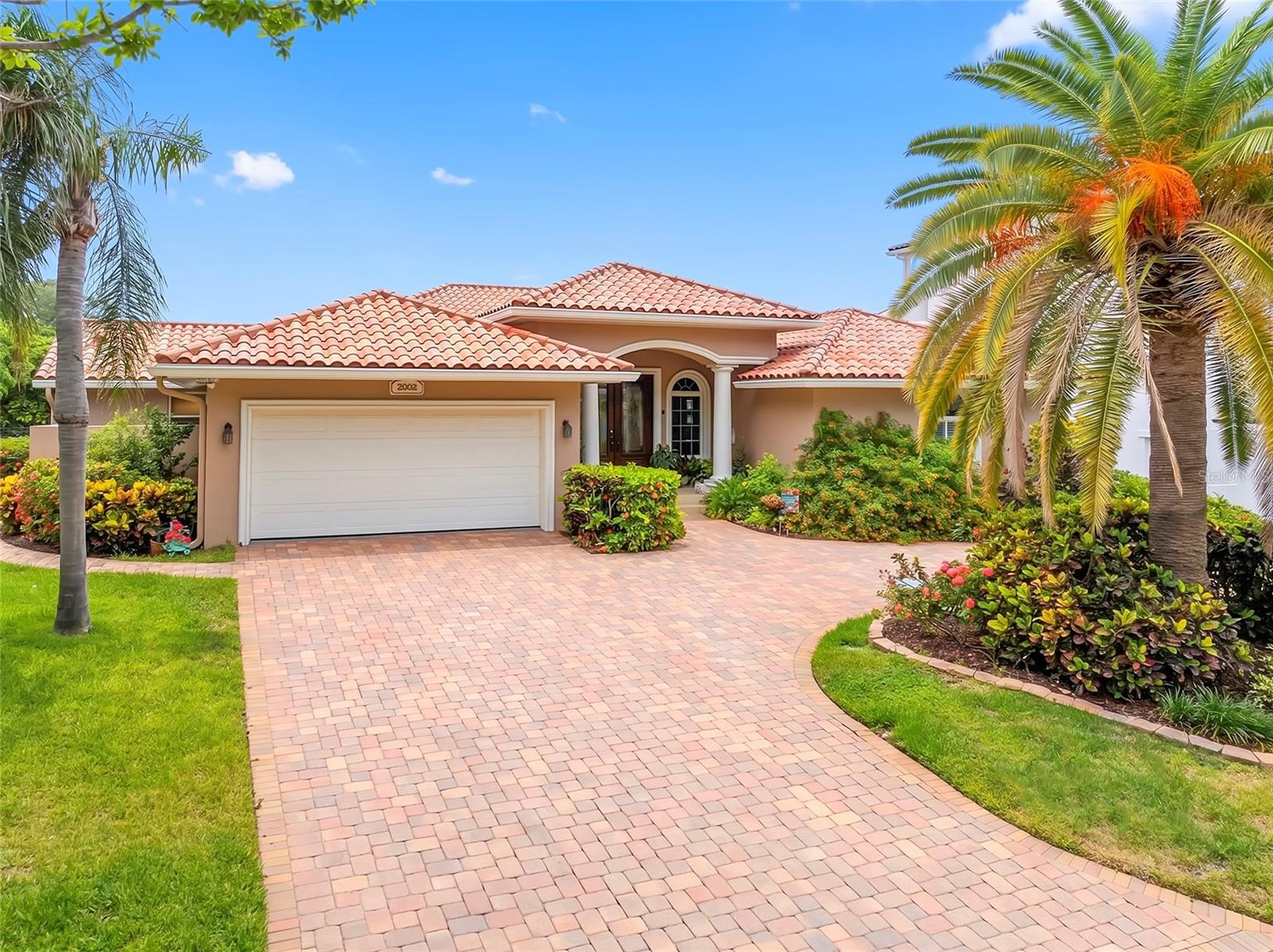 2001 Illinois Ave, Saint Petersburg, FL 33703 photo