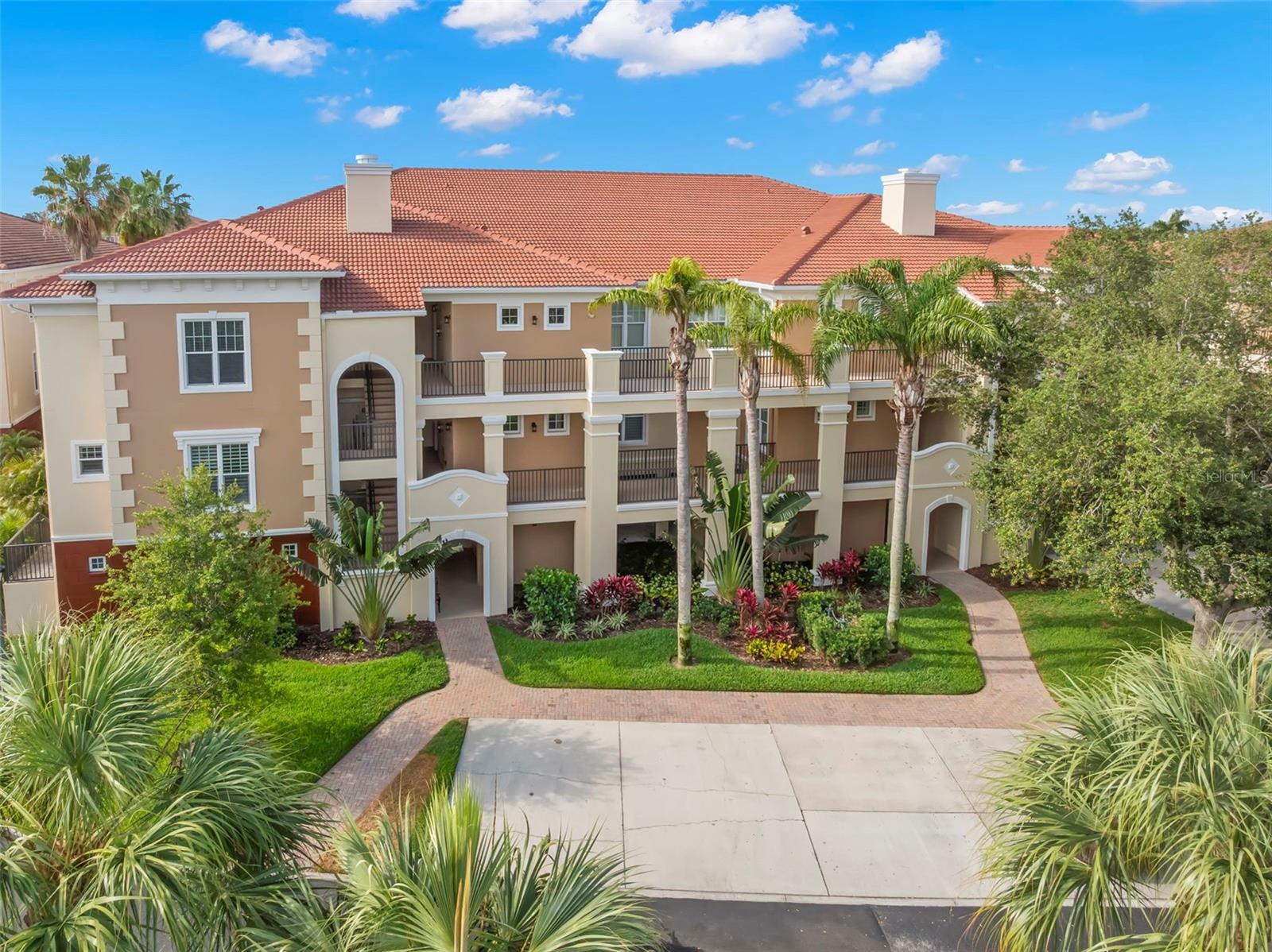 6 Academy Way, Saint Petersburg, FL 33711